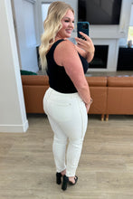 Load image into Gallery viewer, JUDY BLUE Maddie Mid Rise Braided Side Seam Relaxed Jeans