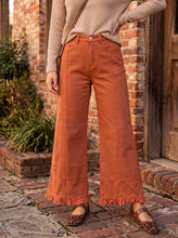 Load image into Gallery viewer, Darling Details Wide-Leg Jeans (multiple color options)