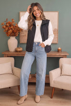 Load image into Gallery viewer, Cozy Days Black Quilted Snap Button Vest