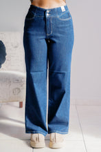 Load image into Gallery viewer, JUDY BLUE Twilight Wide Leg Jeans