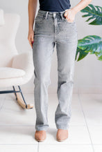Load image into Gallery viewer, JUDY BLUE Starlight Glam Straight Legs Jeans
