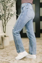 Load image into Gallery viewer, JUDY BLUE Kayla High Waist Rigid Magic Slim Straight