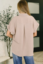 Load image into Gallery viewer, Keep Up Collared Button Down in Ash Mocha