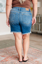 Load image into Gallery viewer, JUDY BLUE Kelsey Mid Rise Distressed Cutoff Shorts