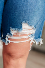 Load image into Gallery viewer, JUDY BLUE Kelsey Mid Rise Distressed Cutoff Shorts