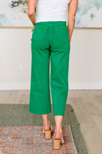 Load image into Gallery viewer, JUDY BLUE Lisa High Rise Control Top Wide Leg Crop Jeans in Kelly Green