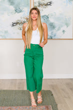 Load image into Gallery viewer, JUDY BLUE Lisa High Rise Control Top Wide Leg Crop Jeans in Kelly Green