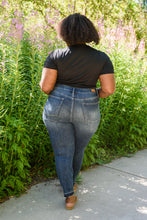 Load image into Gallery viewer, JUDY BLUE Lily Hi-Waisted Tummy Control Jeans