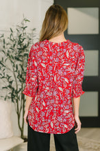 Load image into Gallery viewer, Lizzy Smock Top in Red and Pink Floral