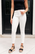Load image into Gallery viewer, JUDY BLUE Maddie Mid Rise Braided Side Seam Relaxed Jeans