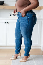 Load image into Gallery viewer, JUDY BLUE Maxine Mid-Rise Skinny Jeans