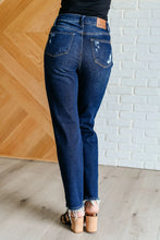 Load image into Gallery viewer, JUDY BLUE High Waist Rigid Magic Heavy Destroy Straight Jeans