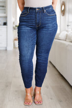 Load image into Gallery viewer, JUDY BLUE Nicole Tummy Control Skinny Jeans