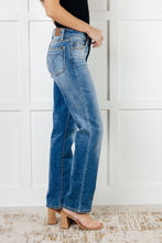 Load image into Gallery viewer, JUDY BLUE Nivea Vintage Wash Thermal Straight Jeans
