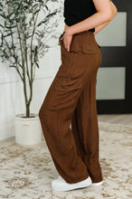 Load image into Gallery viewer, Off Duty Straight Leg Cargo Pants in Brown