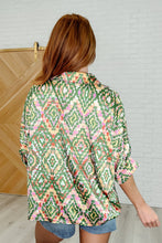 Load image into Gallery viewer, Optical Illusion Button Up Blouse