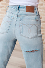 Load image into Gallery viewer, JUDY BLUE Parker High Rise 90's Straight Jeans