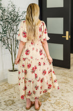 Load image into Gallery viewer, Petals & Postcards Balloon Sleeve Dress