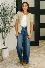 Load image into Gallery viewer, Pushing Through Button Down Top