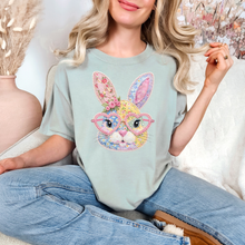 Load image into Gallery viewer, Quilted Bunny Graphic T-Shirt