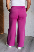 Load image into Gallery viewer, Resort Travel Wide Leg Crop Pant in Magenta