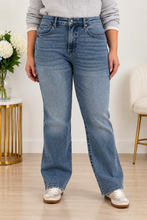 Load image into Gallery viewer, JUDY BLUE Right On Time High Rise, Tummy Control Bootcut Jeans