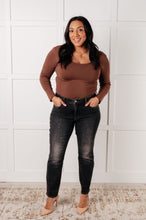 Load image into Gallery viewer, JUDY BLUE Rita Mid Rise Control Top Slim Jeans