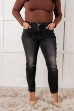 Load image into Gallery viewer, JUDY BLUE Rita Mid Rise Control Top Slim Jeans