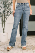 Load image into Gallery viewer, Robin High Waist Bootcut with Fray Hem