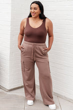 Load image into Gallery viewer, Run, Don't Walk Cargo Sweatpants in Smokey Brown