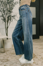 Load image into Gallery viewer, JUDY BLUE Shayla High Waist Retro Wide Jeans