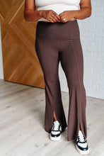 Load image into Gallery viewer, Stamina Stride Flare Leggings in Espresso