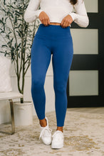 Load image into Gallery viewer, Sunday Splits High Waisted Leggings in Light Navy
