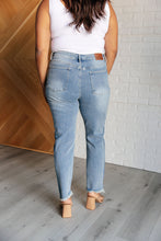 Load image into Gallery viewer, JUDY BLUE Susan High Rise Side Panel Detail Slim Jeans