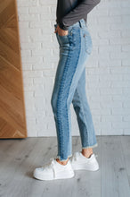 Load image into Gallery viewer, JUDY BLUE Susan High Rise Side Panel Detail Slim Jeans