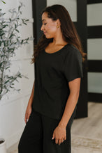 Load image into Gallery viewer, Thyme Boxy Tee in Black
