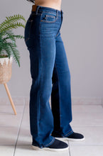 Load image into Gallery viewer, JUDY BLUE True Fit Straight Jeans