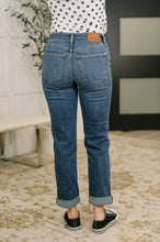 Load image into Gallery viewer, JUDY BLUE Zoey Mid Rise Billie Boyfriend Jean in Everyday Indigo