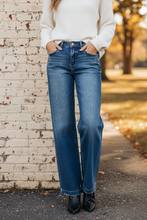Load image into Gallery viewer, RISEN Slouchy Baggy Jeans Pocket Side Seam Detail