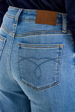 Load image into Gallery viewer, JUDY BLUE The Seabreeze High Rise Wide Leg Jeans