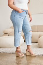 Load image into Gallery viewer, RFM "Chloe" Tummy Control High Waist Cropped Wide Leg Raw Hem Jeans Light Wash