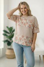 Load image into Gallery viewer, Roses are Red Colorblock Top