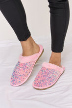 Load image into Gallery viewer, Sofia Sequin Plush Round Toe Slippers
