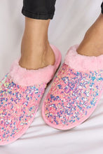 Load image into Gallery viewer, Sofia Sequin Plush Round Toe Slippers