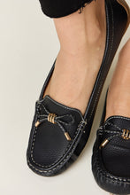 Load image into Gallery viewer, Slip On Bow Flats Loafers