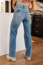 Load image into Gallery viewer, JUDY BLUE Bree High Rise Control Top Distressed Straight Jeans