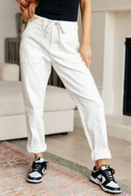 Load image into Gallery viewer, JUDY BLUE Charlene High Rise Judy Blue Jogger in Ecru