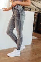 Load image into Gallery viewer, JUDY BLUE Hadley High Rise Control Top Release Hem Skinny