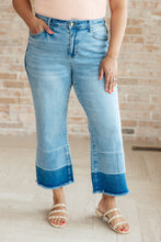 Load image into Gallery viewer, JUDY BLUE Olivia High Rise Wide Leg Crop Jeans in Medium Wash