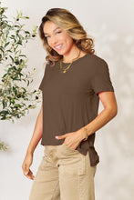 Load image into Gallery viewer, Everyday Basic Round Neck Short Sleeve T-Shirt (multiple color options)